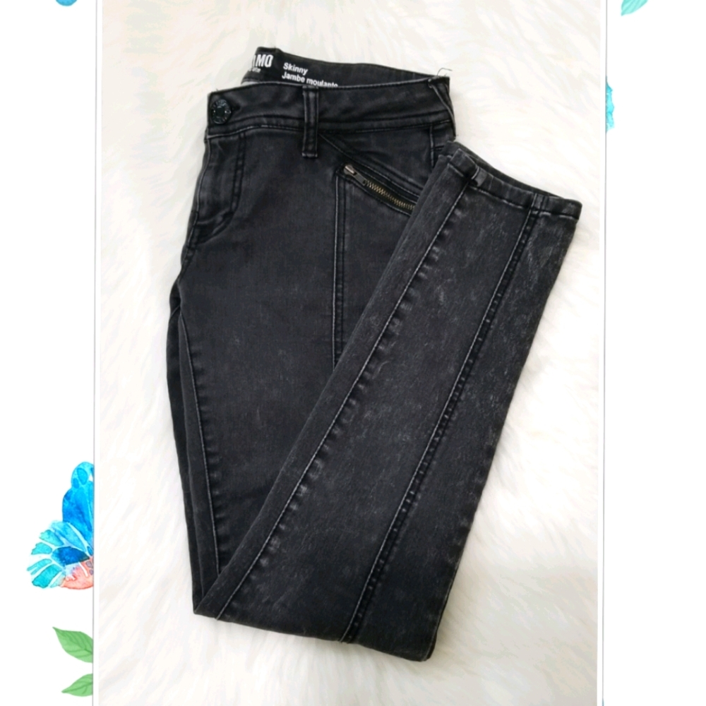 Mossimo light washing skinny jeans